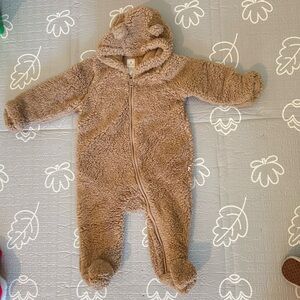 GAP Brown Fuzzy Bear Kids Footie